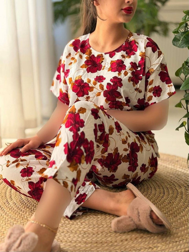 تیشرت شلوارک نخی